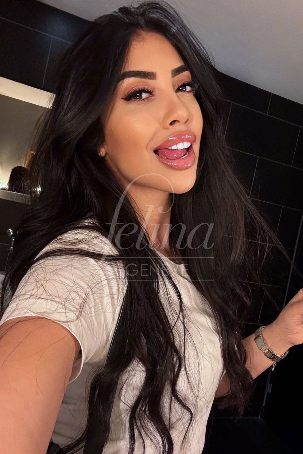 Moroccan discreet escort girl 