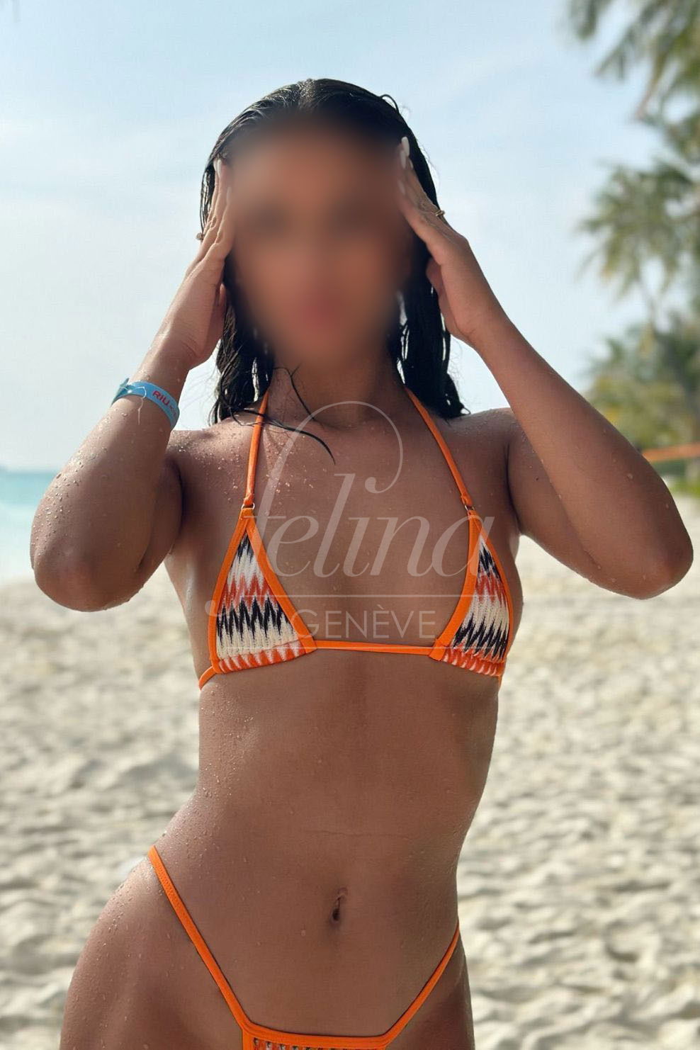 Arabic escortgirl for Kiss